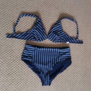 Athleta Navy Bikini Set 36B/C Large